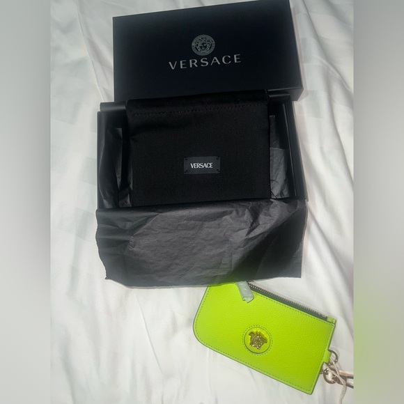 Versace Neon Yellow Cardholder - Picture 2 of 4